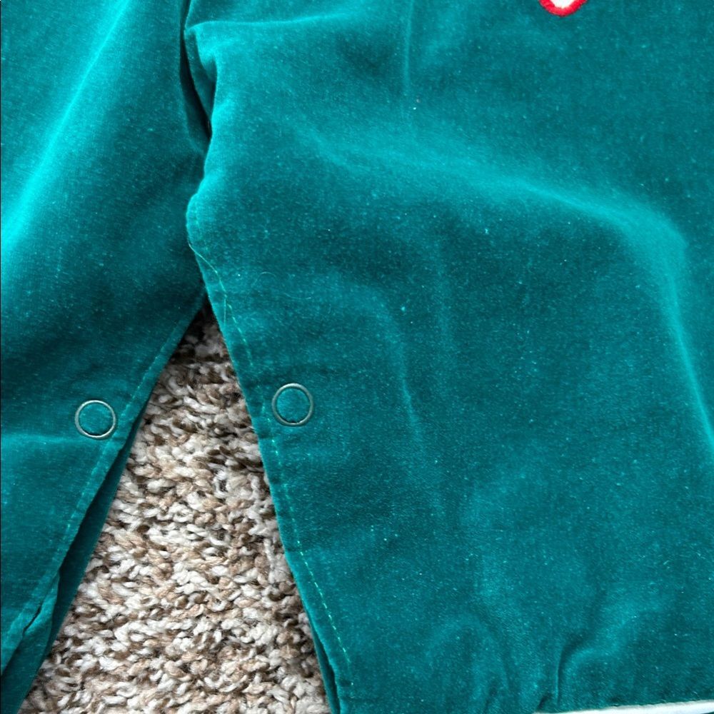 Vintage 80s Green and White Kids Christmas Candy Cane Bear Romper Blouse - Picture 6 of 16